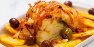 Bacalhau à Braga: receita tradicional minhota, truques e segredos para ficar perfeito
