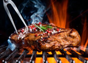 fazer um grande churrasco