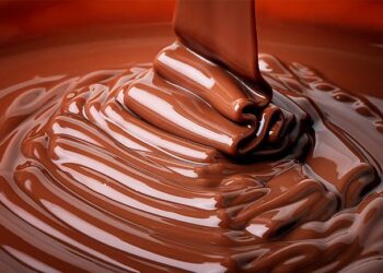 Como fazer mousse de chocolate em pó
