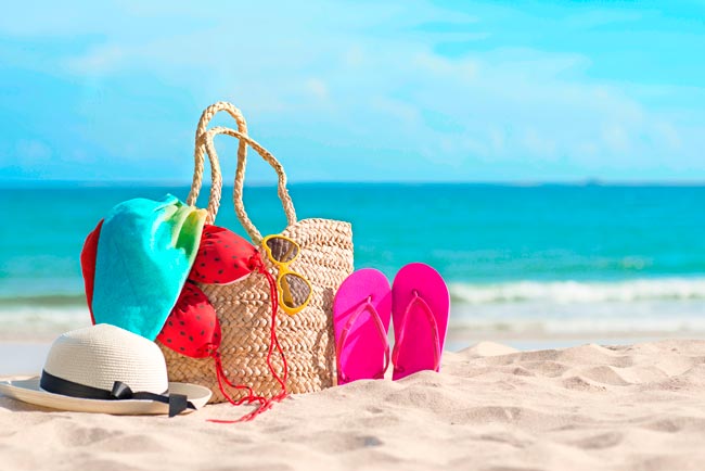 Não esqueça: tudo o que é essencial levar na sua mala de praia essencial levar na sua mala de praia