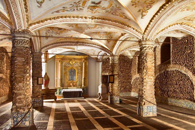 6 capelas dos ossos em Portugal abertas ao público capelas dos ossos em Portugal