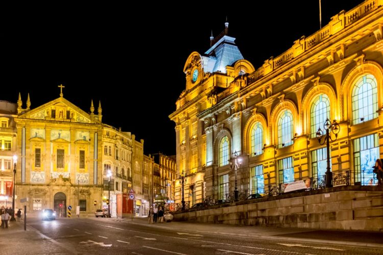 A Estação de São Bento é uma das mais belas do mundo!