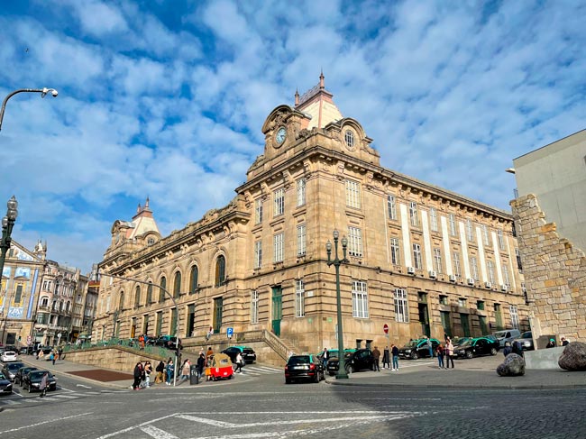 A Estação de São Bento é uma das mais belas do mundo! Estação de São Bento