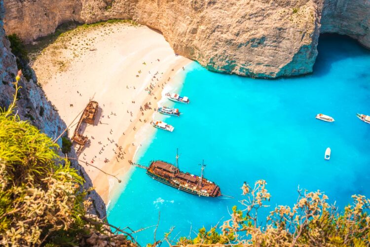 15 das praias mais invulgares e belas do mundo (uma é portuguesa)