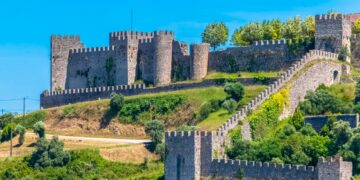 O castelo mais antigo de Portugal