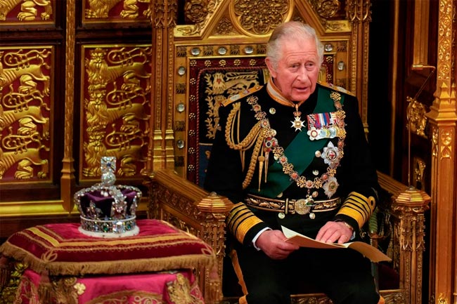 As surpreendentes excentricidades do Rei Carlos III Rei Carlos III
