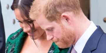 O príncipe Harry foi humilhado e sofreu bullying por ter hábito igual ao pai.