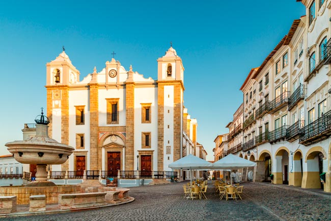 As 25 praças mais bonitas de Portugal praças mais bonitas de Portugal
