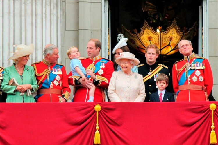 escândalos que mancharam a Família Real Britânica