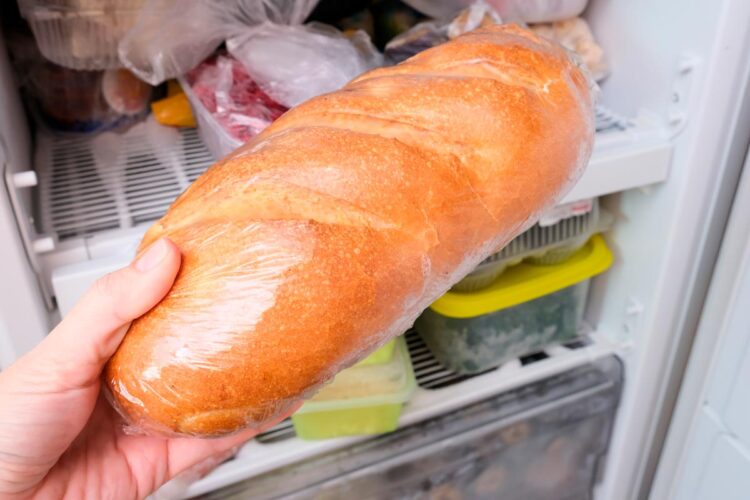 Como congelar pão