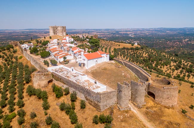 história de Portugal numa vila medieval no Alentejo