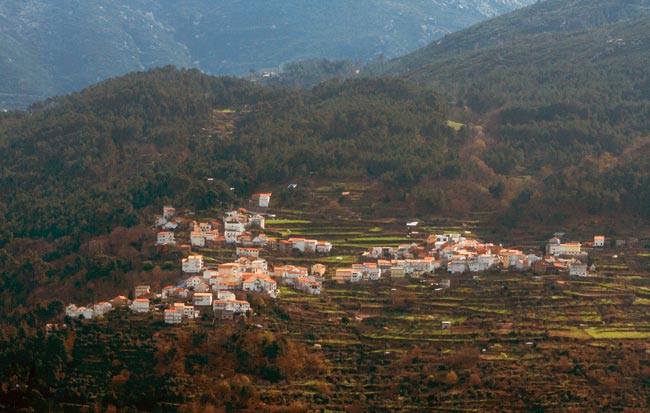 8 encantadoras aldeias para ver neve na Serra da Estrela aldeias para ver neve na Serra da Estrela