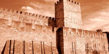 os castelos são do tempo dos mouros