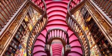 livrarias e bibliotecas mais bonitas de Portugal