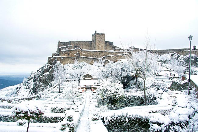 12 encantadores destinos para ver neve em Portugal destinos para ver neve