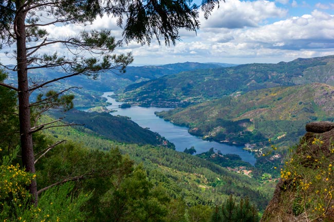 12 razões para visitar o Parque Nacional da Peneda-Gerês visitar o Parque Nacional da Peneda-Gerês