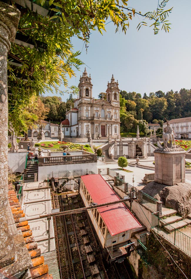 O elevador do Bom Jesus de Braga é único no mundo elevador do Bom Jesus de Braga