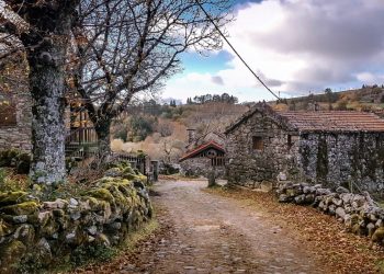 Branda da Aveleira, uma joia à entrada do Parque Nacional da Peneda-Gerês