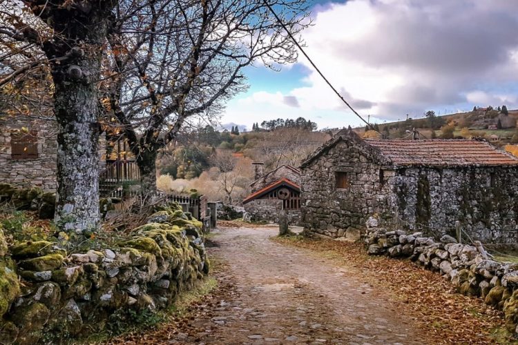 Branda da Aveleira, uma joia à entrada do Parque Nacional da Peneda-Gerês