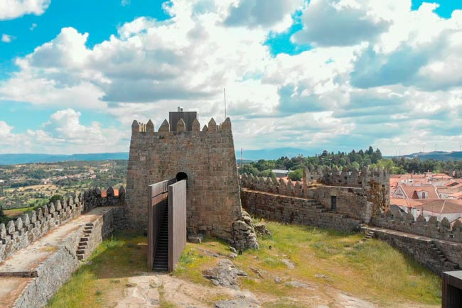 A história do rei que lutou pela região das Aldeias Históricas de Portugal Aldeias Históricas de Portugal