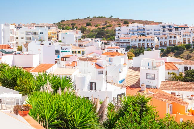 Aldeia de Burgau considerada a Santorini de Portugal Aldeia de Burgau