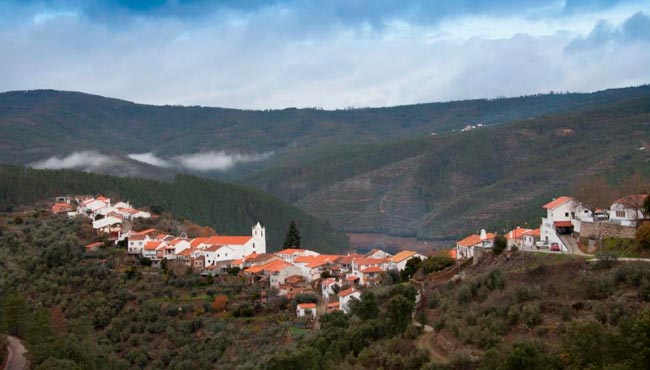 Álvaro: A aldeia de xisto que pertenceu outrora à Ordem de Malta aldeia de xisto