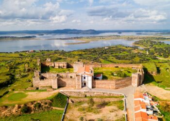 maior lago artificial da Europa