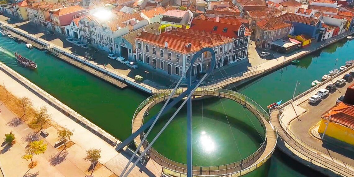 Aveiro: o que visitar e fazer na “Veneza Portuguesa”