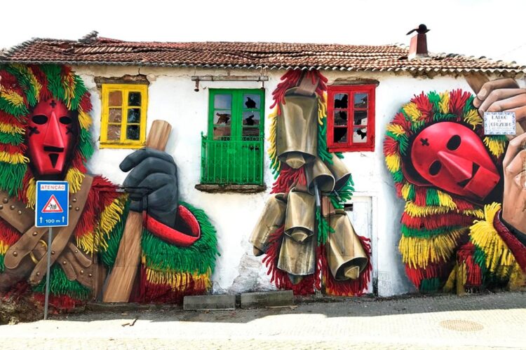 aldeia mais colorida de Portugal