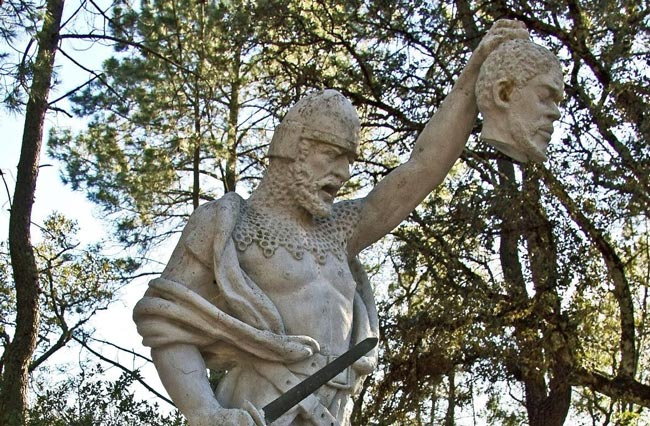 Évora: A cidade fascinante com vinte séculos de histórias no Alentejo vinte séculos de histórias