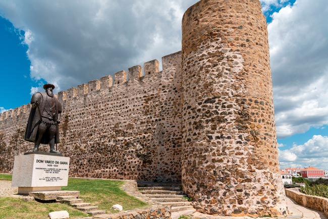 Sines: Aqui nasceu uma das maiores figuras da História de Portugal maiores figuras da História de Portugal