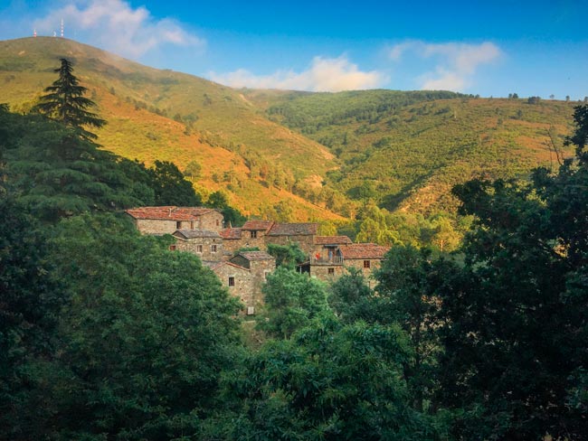 De aldeia abandonada a atração turística no Centro de Portugal atração turística no Centro de Portugal