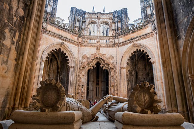 O Templo da Pátria que demorou 7 reinados a ser construído no Centro de Portugal Templo da Pátria