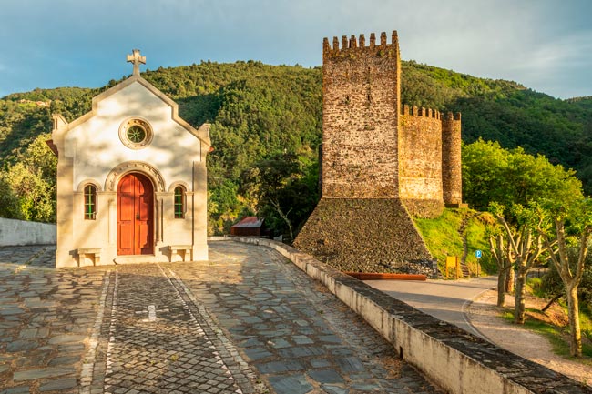 Castelo de Arouce: O castelo que a mulher de D. Afonso Henriques usava para férias, na Lousã mulher de D. Afonso Henriques