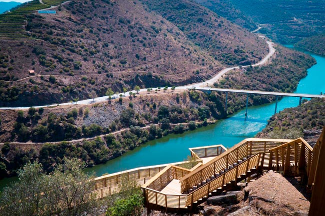 Os encantos dos Passadiços do Côa no Douro Passadiços do Côa