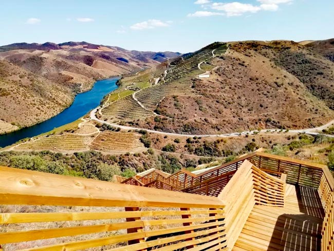 Os encantos dos Passadiços do Côa no Douro Passadiços do Côa
