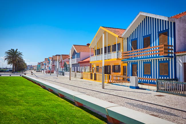 Costa Nova do Prado: Provavelmente, o lugar mais colorido de Portugal lugar mais colorido de Portugal