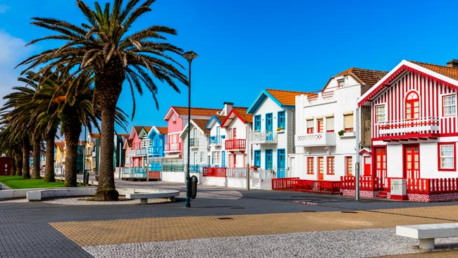 Costa Nova do Prado: Provavelmente, o lugar mais colorido de Portugal lugar mais colorido de Portugal