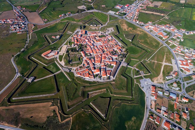 Deixe-se seduzir pelas 12 vilas mais bonitas de Portugal vilas mais bonitas de Portugal