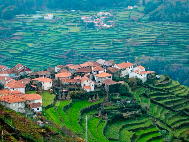 Sistelo: A aldeia que nos deixa sem palavras no Norte de Portugal A aldeia que nos deixa sem palavras