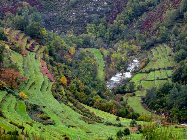 Sistelo: A aldeia que nos deixa sem palavras no Norte de Portugal A aldeia que nos deixa sem palavras