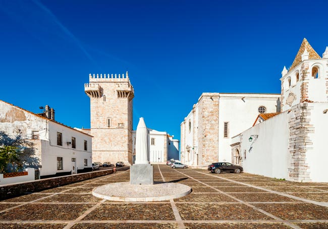 Estremoz: A cidade que a rainha Santa Isabel adorava e onde morreu no Alentejo! rainha Santa Isabel