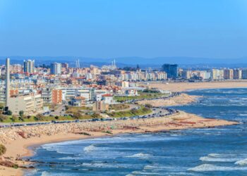 cidade que é a Rainha das Praias