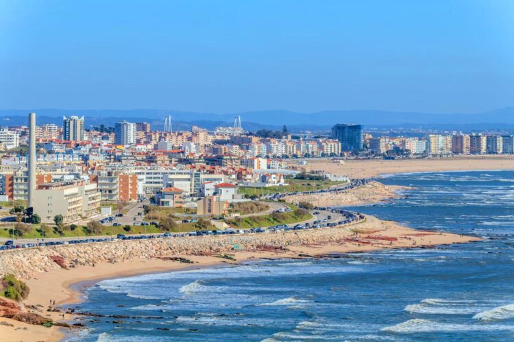cidade que é a Rainha das Praias