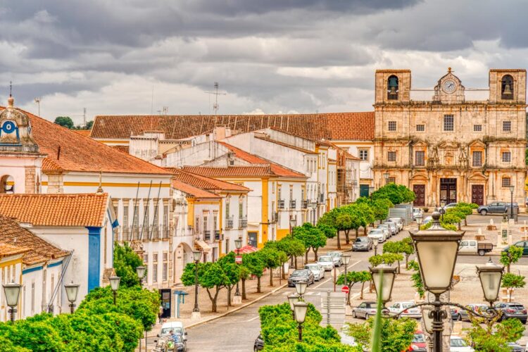 A pérola onde nasceu a portuguesa que foi Rainha de Inglaterra, no Alentejo a portuguesa que foi Rainha de Inglaterra