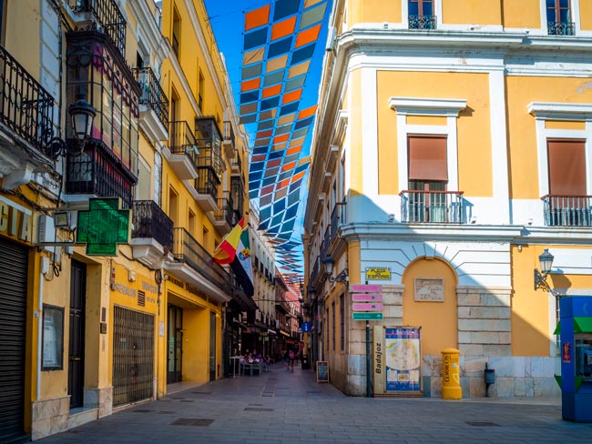 Badajoz: a cidade espanhola com Elvas à vista Badajoz