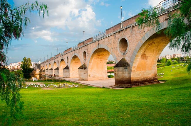 Badajoz: a cidade espanhola com Elvas à vista Badajoz
