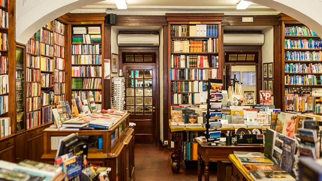 A cidade que foi berço de Fernando Pessoa Fernando Pessoa