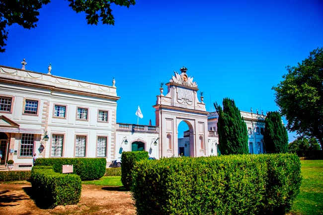 Dos mais bonitos aos mais românticos Palácios de Sintra Palácios de Sintra