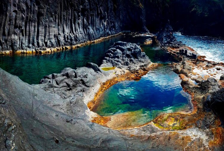 Poça de Simão Dias: uma das melhores piscinas naturais de Portugal Poça de Simão Dias